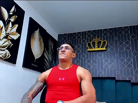 Snapshot of adrian_ray chatting on 11/24/25, 06:18 adrian ray online show from 11/24/25, 06:18