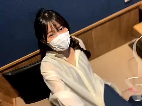 hikiwarinatto xoxo online show from 09/22/25, 11:07