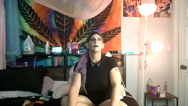 Snapshot of mistismoker chatting on 03/28/26, 03:39 mistismoker online show from 03/28/26, 03:39