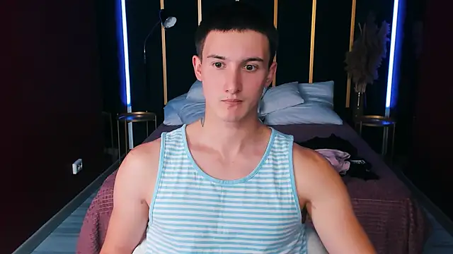 David  Diamond online show from 09/14/25, 03:44