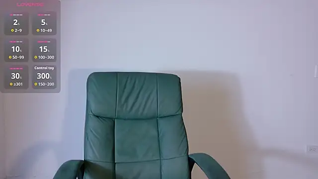 Snapshot of Olivia11_ chatting on 11/26/25, 11:22 Olivia11 online show from 11/26/25, 11:22