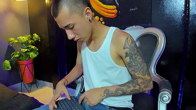 Justin Lakee online show from 10/01/25, 11:22