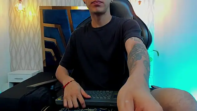 Justin Lakee online show from 10/16/25, 11:17