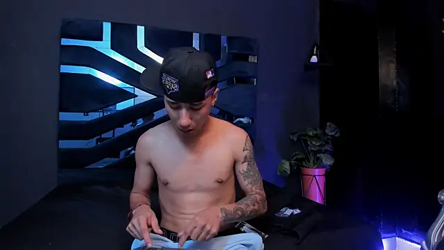 Justin Lakee online show from 10/21/25, 11:16