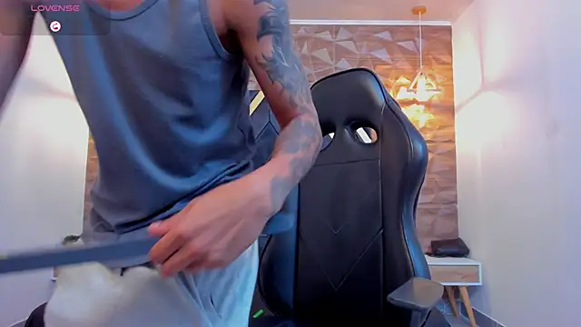 Justin Lakee online show from 10/23/25, 11:14