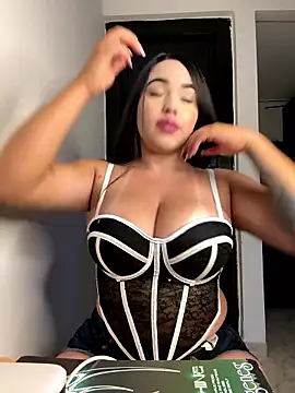SofiaWildee online show from 01/05/26, 10:57