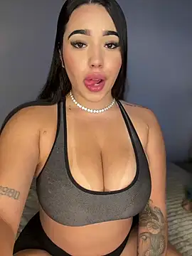 SofiaWildee online show from 04/08/26, 04:56