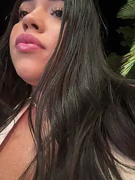 SofiaWildee online show from 06/13/26, 12:19