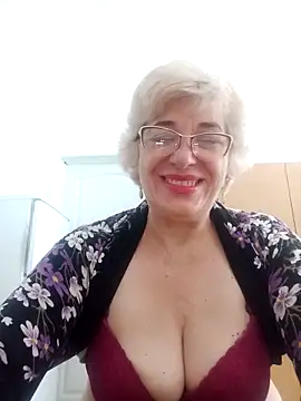52MiaLove02 online show from 06/15/26, 04:47