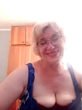 52MiaLove02 online show from 06/30/26, 04:52