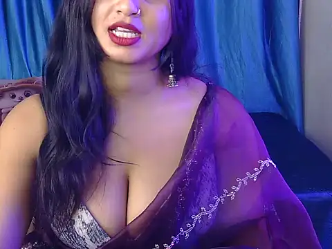 priya-kumari22 online show from 12/19/25, 04:14