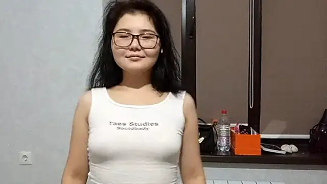 AmeliaAnselm online show from 09/10/25, 02:06