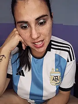 kariciasecreta online show from 06/21/26, 01:52