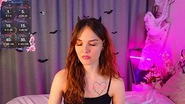 LisaDrake online show from 10/26/25, 07:42