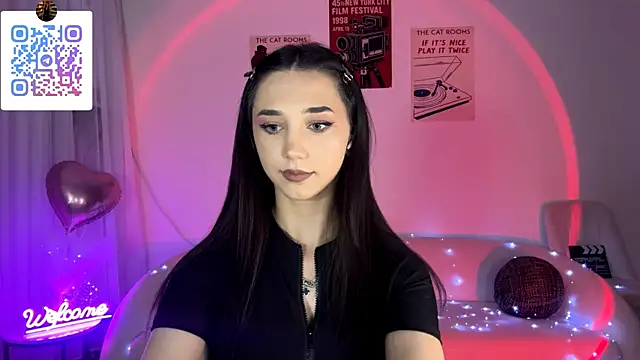 LinaMour online show from 05/29/26, 10:19