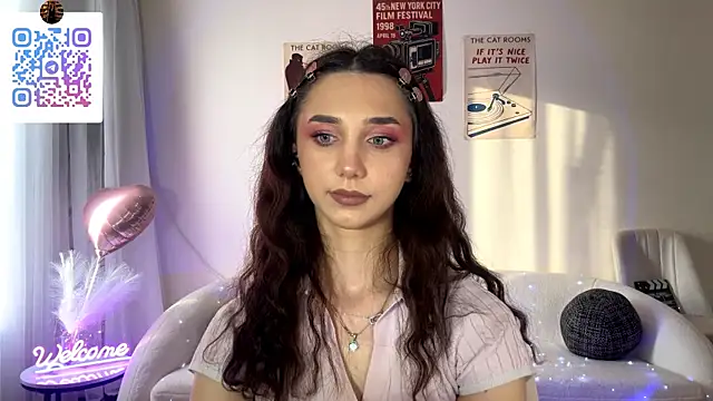 LinaMour online show from 06/11/26, 02:53