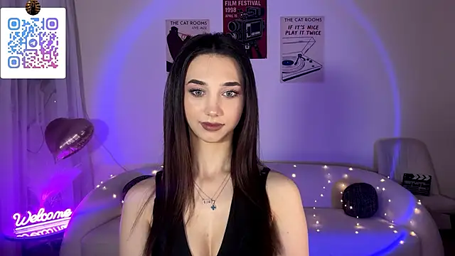 LinaMour online show from 06/21/26, 10:12