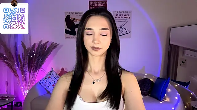 LinaMour online show from 07/03/26, 10:27