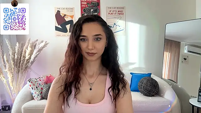 LinaMour online show from 07/14/26, 03:00