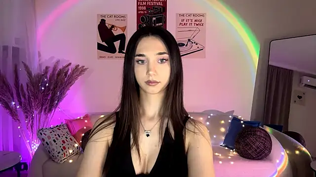 LinaMour online show from 07/19/26, 10:24