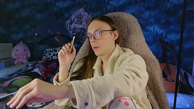 artass2 online show from 10/29/25, 01:13