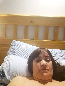 Snapshot of isabella931054 chatting on 09/16/25, 02:34 isabella931054 online show from 09/16/25, 02:34