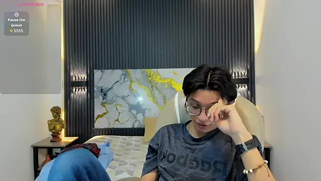 Snapshot of SantiagoRusso18 chatting on 12/02/25, 02:50 SantiagoRusso18 online show from 12/02/25, 02:50