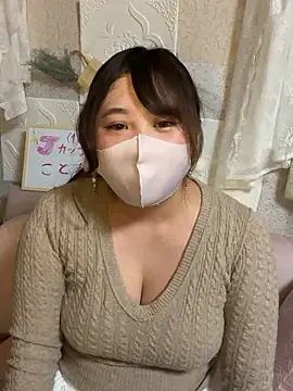 Snapshot of kotone_blossom_x chatting on 11/15/25, 12:56 kotone blossom x online show from 11/15/25, 12:56