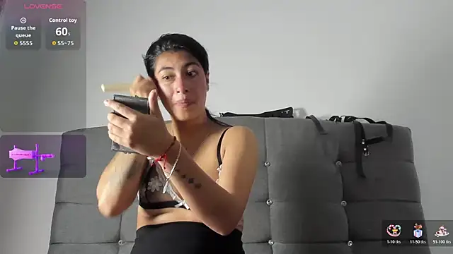 Dalilasub AH online show from 10/17/25, 11:35