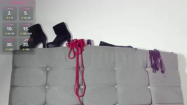 Dalilasub AH online show from 10/22/25, 11:10