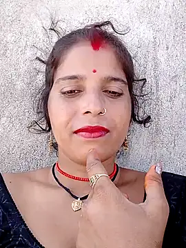 Manvi tyagi online show from 09/09/25, 03:50