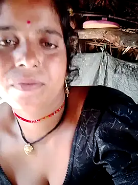 Manvi tyagi online show from 09/10/25, 05:40
