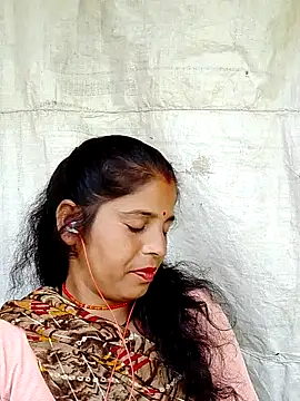 Manvi tyagi online show from 09/13/25, 05:51