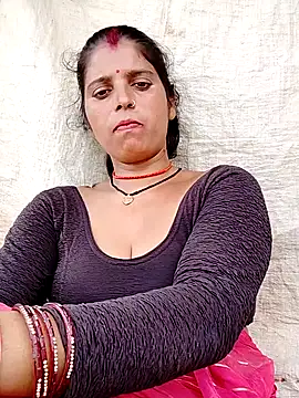 Manvi tyagi online show from 09/14/25, 08:13