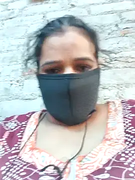 Manvi tyagi online show from 10/05/25, 08:12