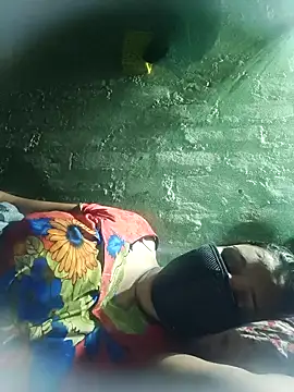 Manvi tyagi online show from 10/09/25, 06:28