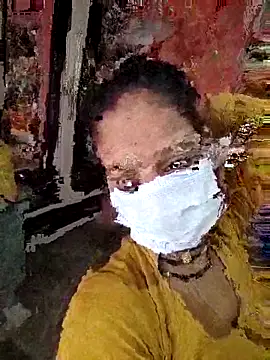 Manvi tyagi online show from 10/13/25, 05:40