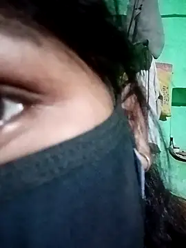 Manvi tyagi online show from 10/16/25, 05:47