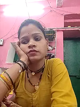 Manvi tyagi online show from 10/23/25, 09:52