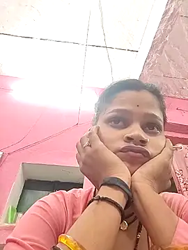 Manvi tyagi online show from 10/27/25, 03:38