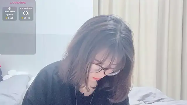 Xoxo-258 online show from 10/16/25, 07:15