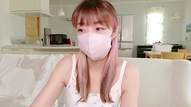 Snapshot of SUZU_1201 chatting on 09/14/25, 12:54 SUZU 1201 online show from 09/14/25, 12:54