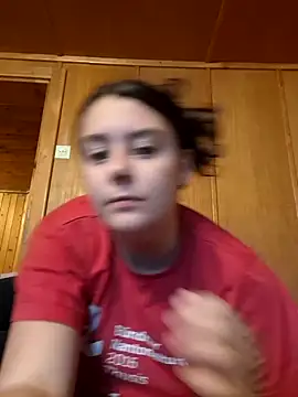 Snapshot of YoungLiisaxx chatting on 10/10/25, 06:23 YoungLiisaxx online show from 10/10/25, 06:23