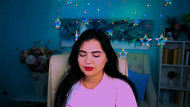 NaomiWilsons online show from 10/27/25, 08:29