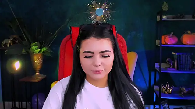 NaomiWilsons online show from 11/04/25, 08:24