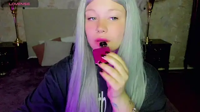 Diana Dream online show from 09/12/25, 07:14