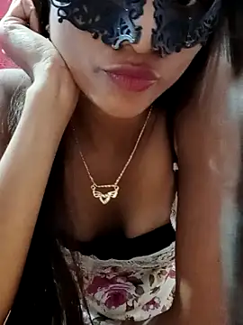 Nishu23 online show from 09/13/25, 06:29