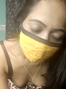 sweet-lily2 online show from 09/13/25, 08:14