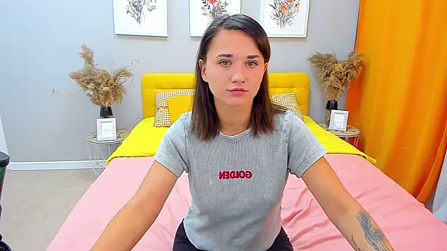 VivienSquare online show from 09/09/25, 06:46