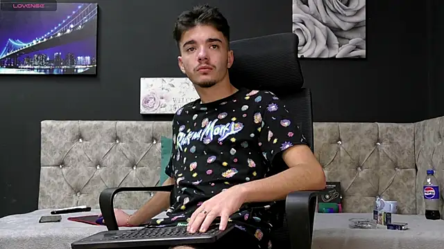 LextasyScott online show from 09/19/25, 04:58